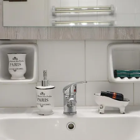 Helena Argostoli (Kefalonia)