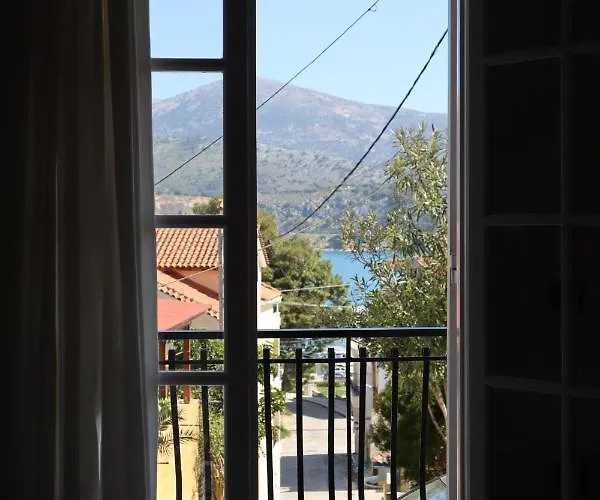 Helena Apartman Argosztóli